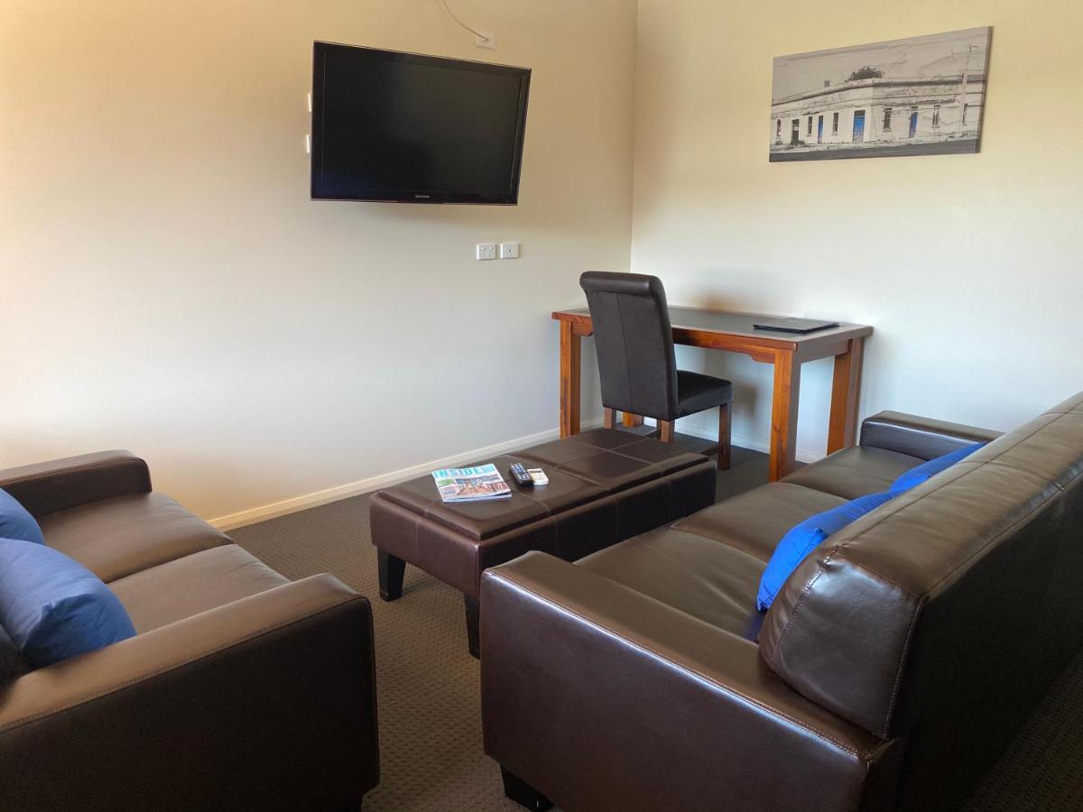 Comfort Inn Bishops Lodge Хэй Экстерьер фото