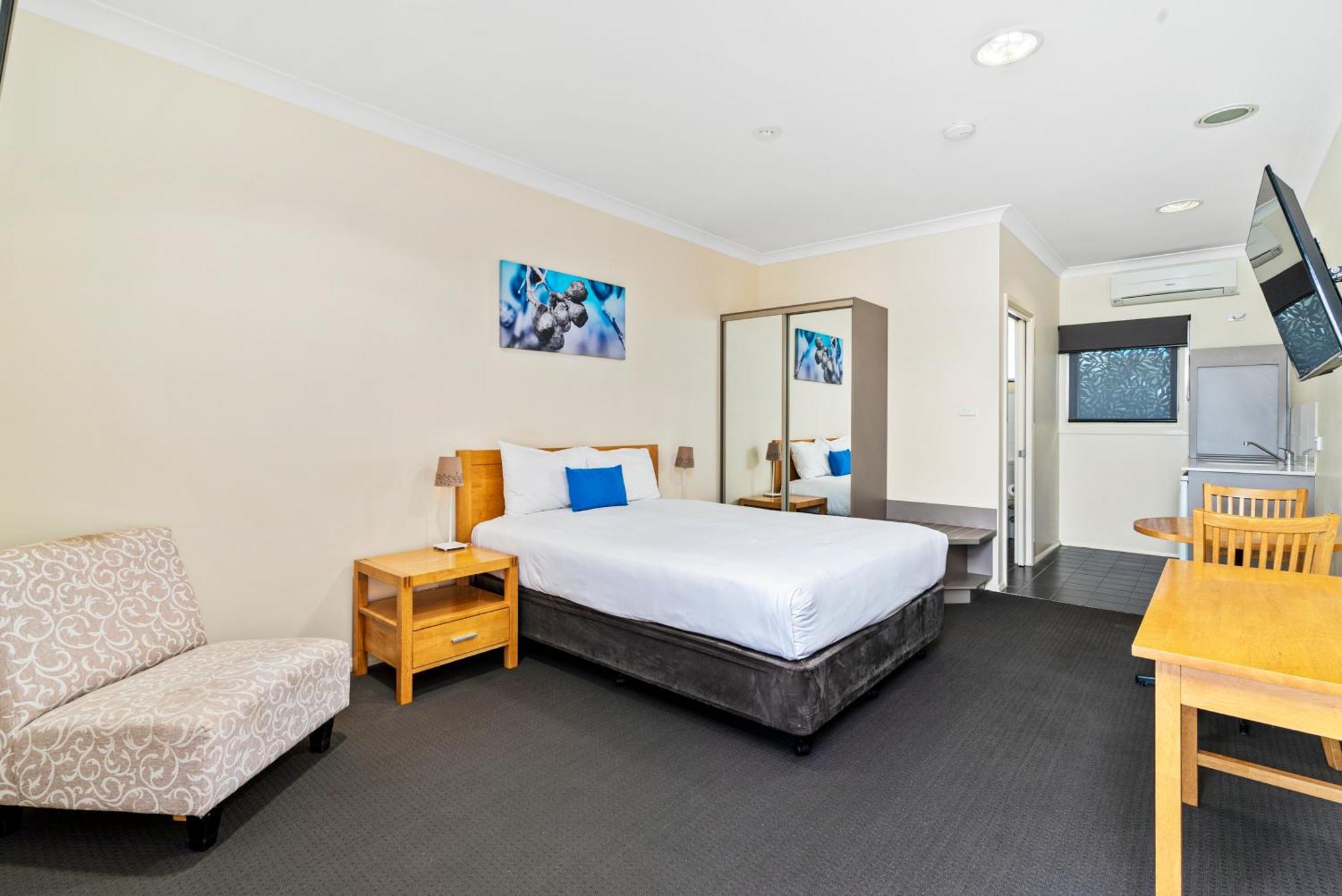 Comfort Inn Bishops Lodge Хэй Экстерьер фото