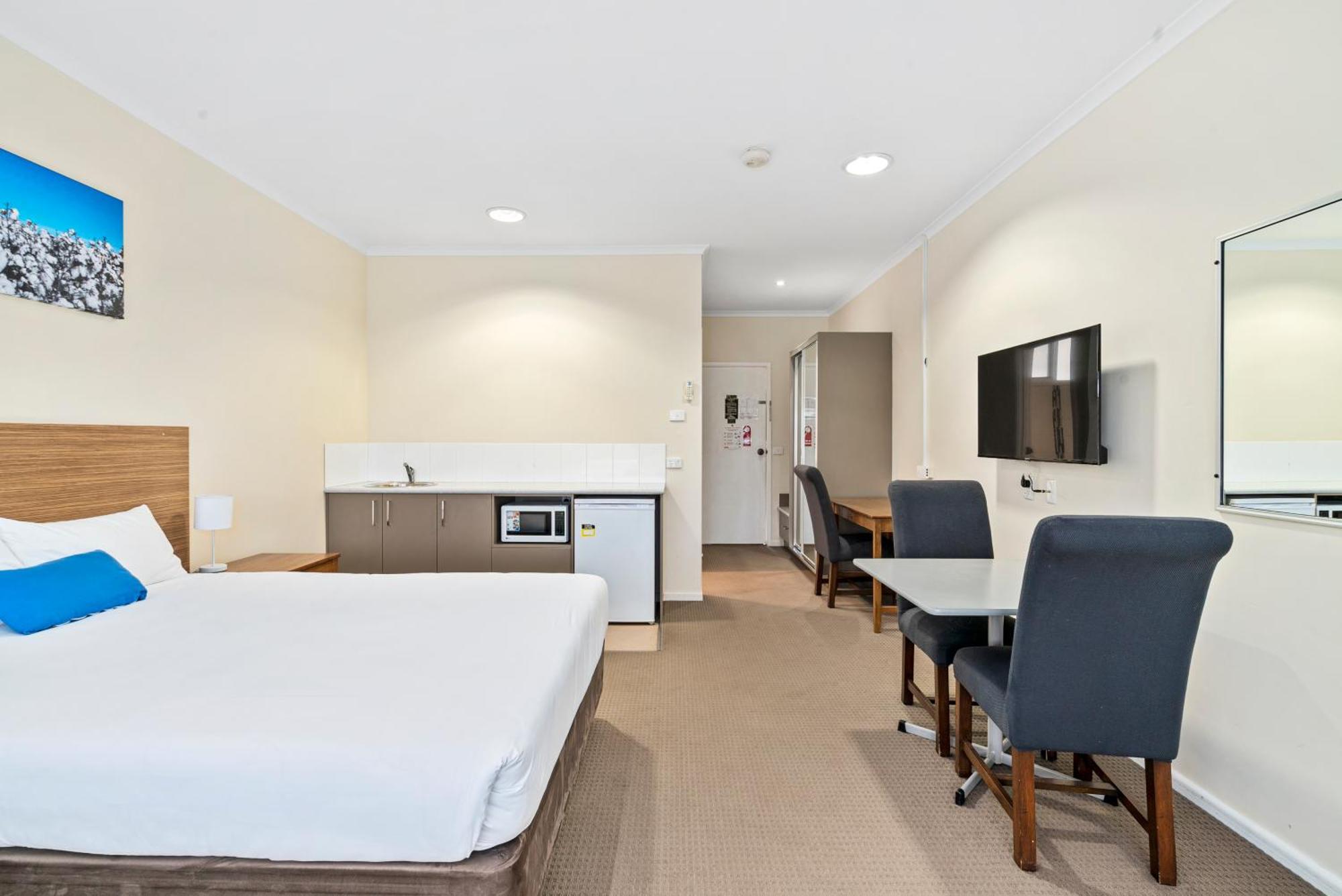 Comfort Inn Bishops Lodge Хэй Экстерьер фото