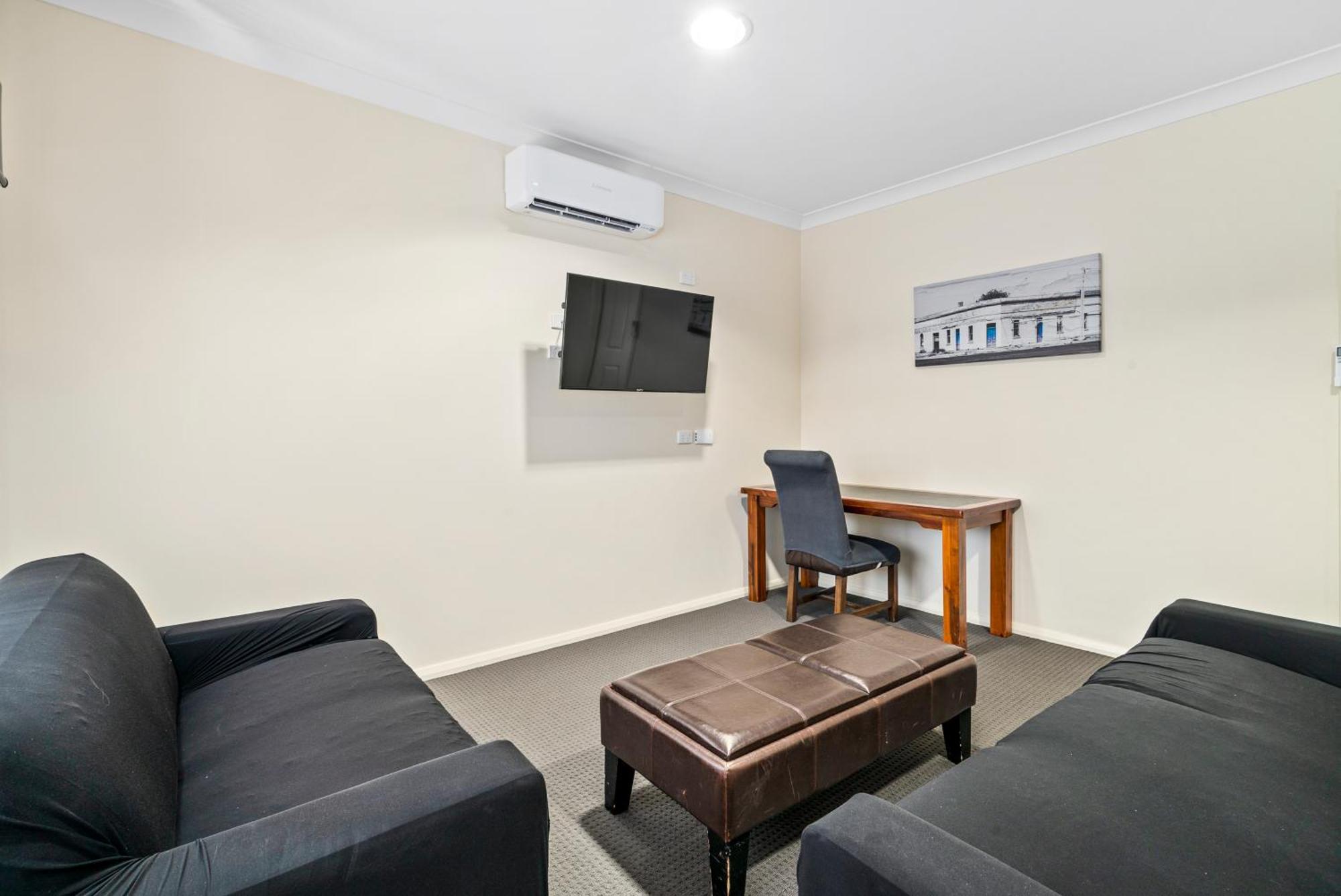 Comfort Inn Bishops Lodge Хэй Экстерьер фото