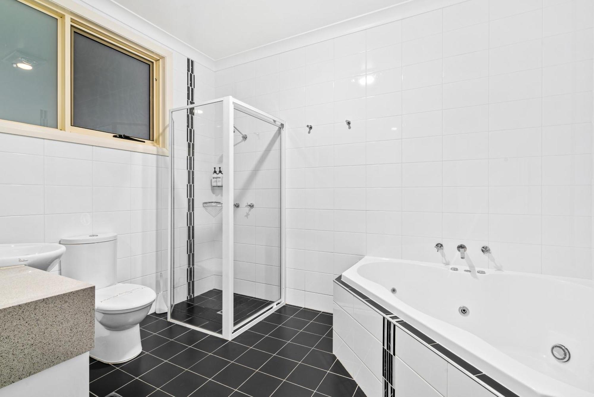 Comfort Inn Bishops Lodge Хэй Экстерьер фото
