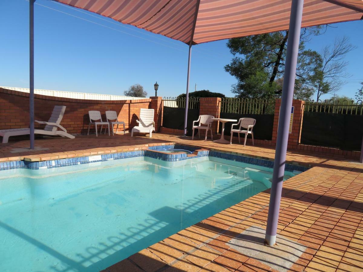 Comfort Inn Bishops Lodge Хэй Экстерьер фото